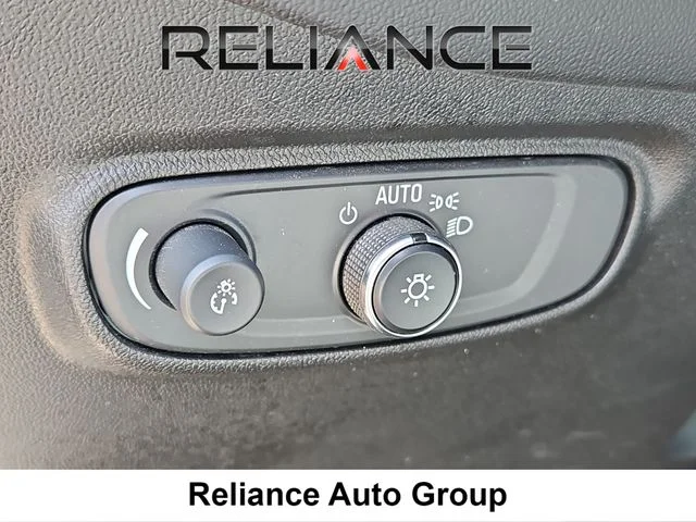 Used 2021 White Chevrolet LS image 19