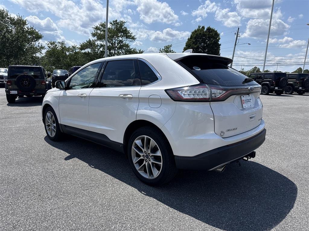 Used 2018 White Platinum Metallic Tri-Coat Ford Titanium image 7