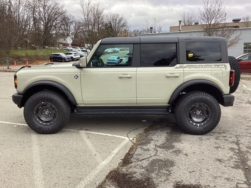 New 2025 Beige Ford Outer Banks image 4