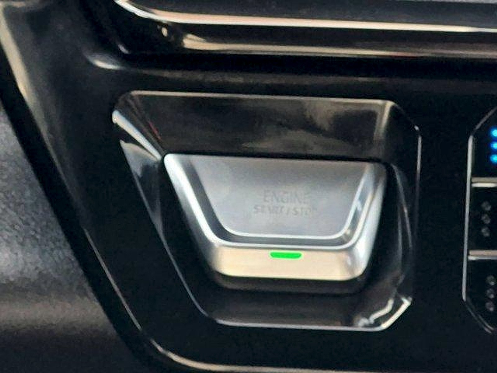 2024 GMC Sierra 1500 AT4 - Photo 17