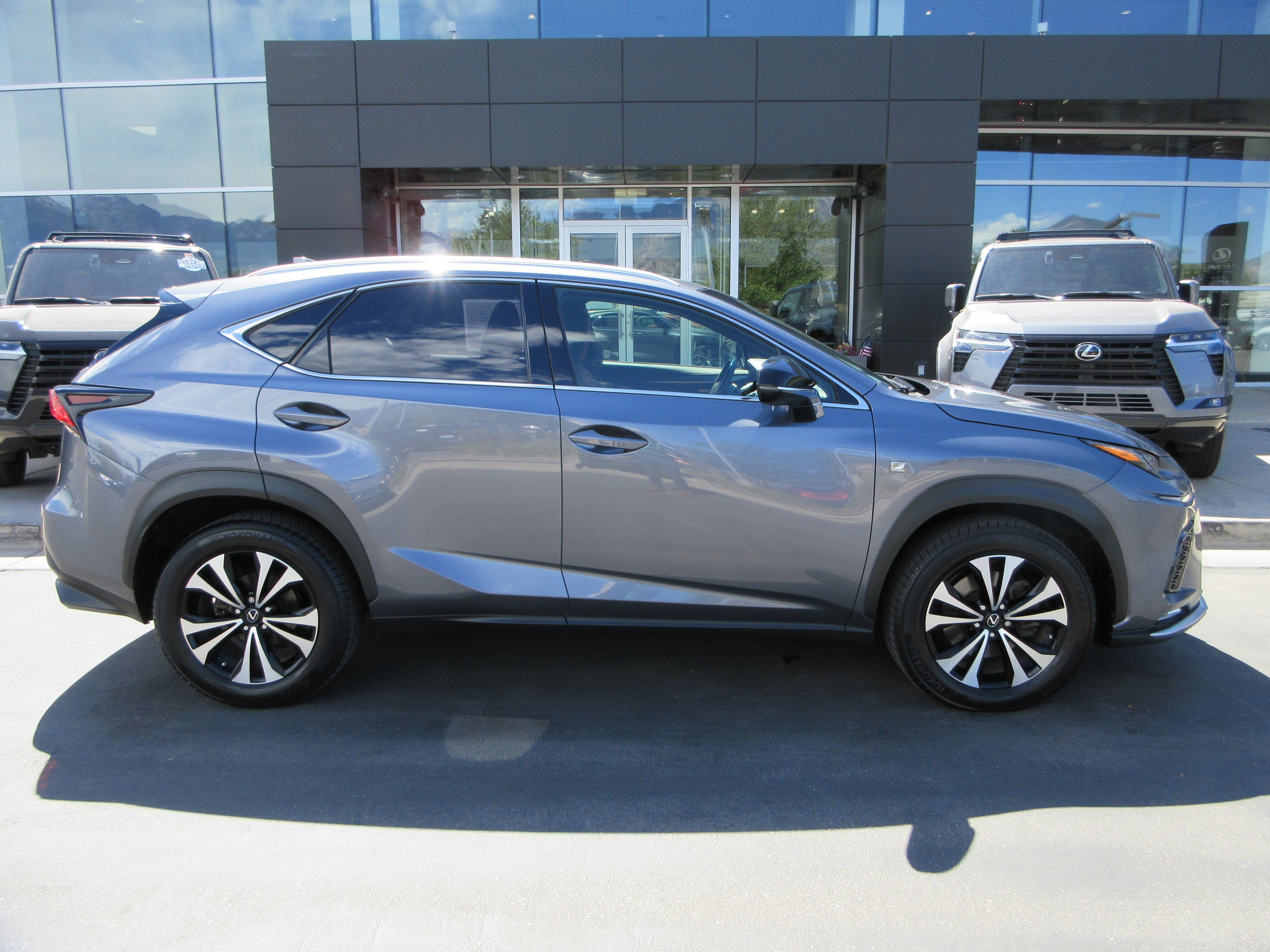 Used 2018 Nebula Gray Pearl Lexus 300 F Sport image 13