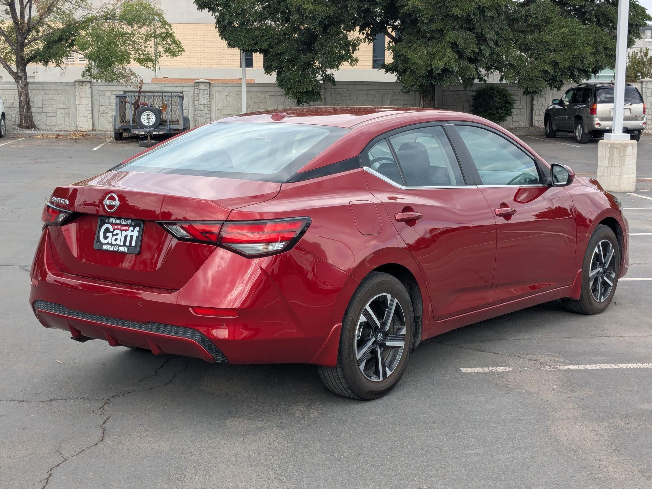 Used 2025 Scarlet Ember Tintcoat Nissan SV image 3