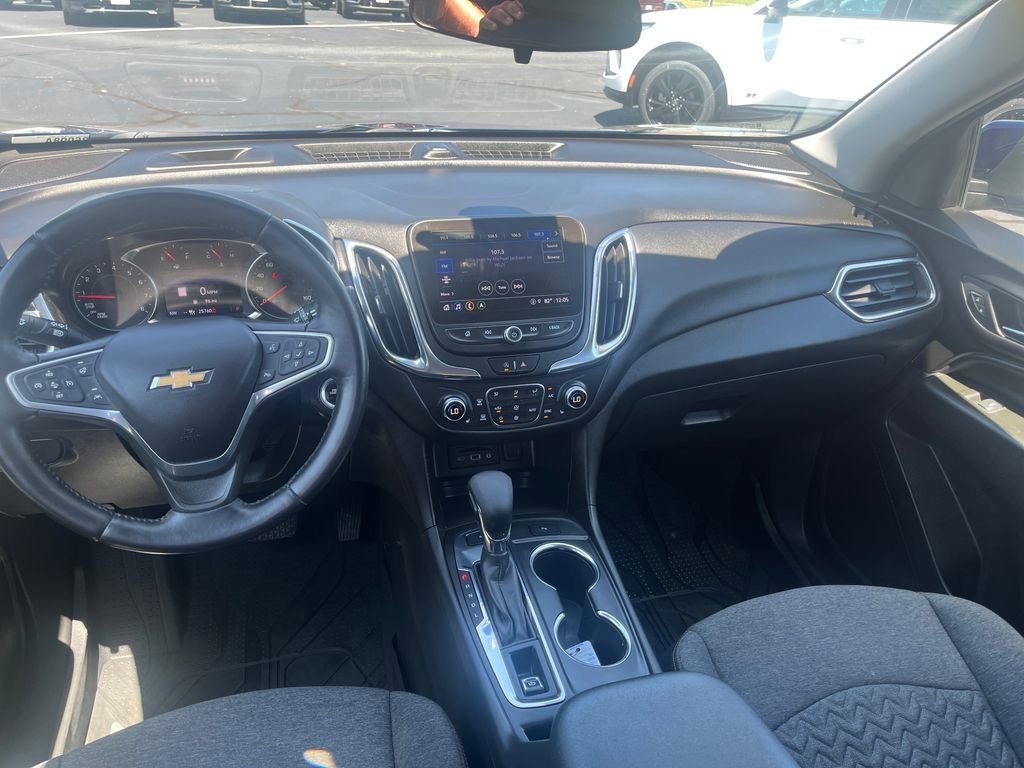 2022 Chevrolet Equinox LT - Photo 14