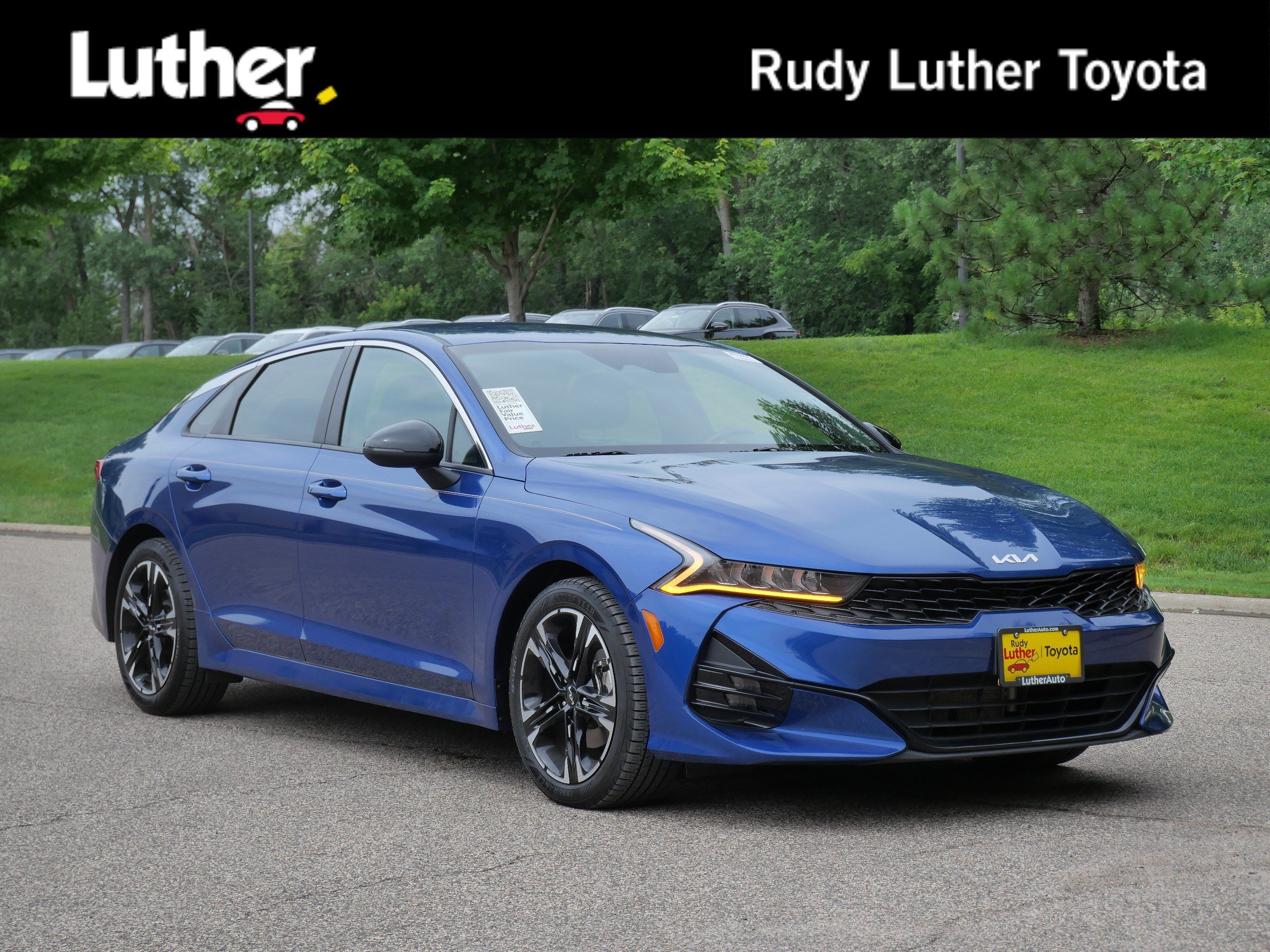 Used 2022 Sapphire Blue Kia GT-Line image 1