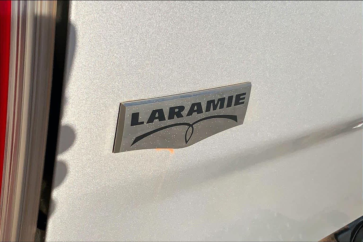Used 2017 Bright Silver Metallic Clearcoat Ram Laramie image 29