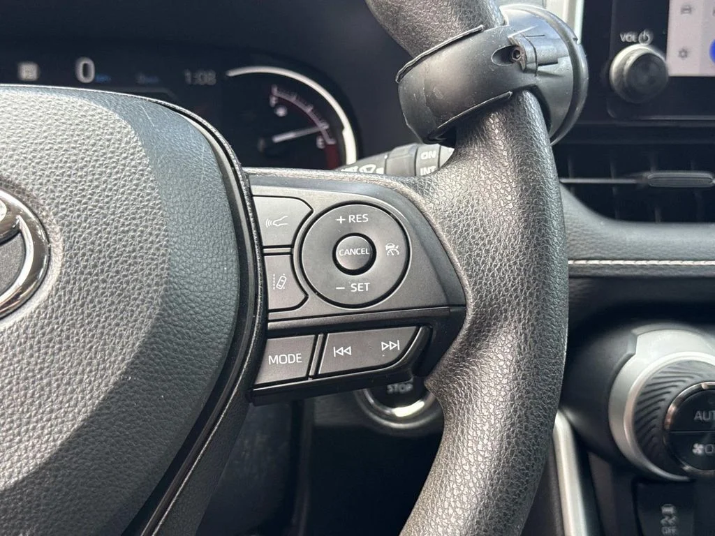 Used 2024 White Toyota XLE image 31