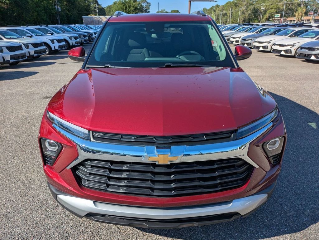 Used 2025 Red Chevrolet LT image 9