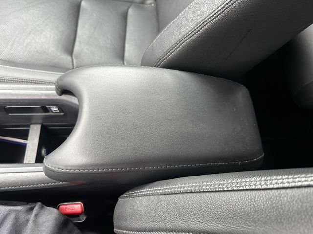 Used 2021  Honda EX-L image 26