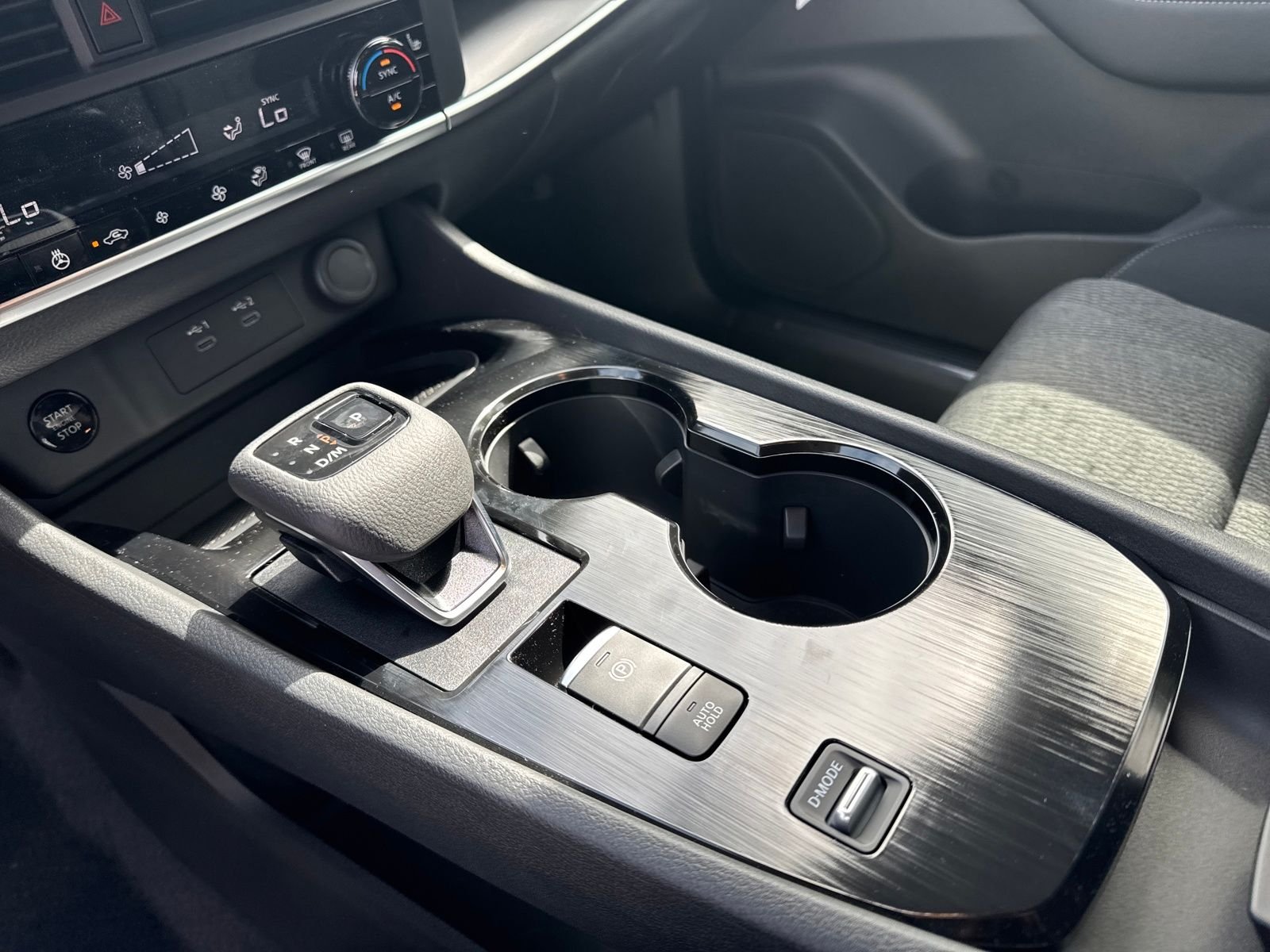 New 2026 Nissan Rogue SV 4D Sport Utility