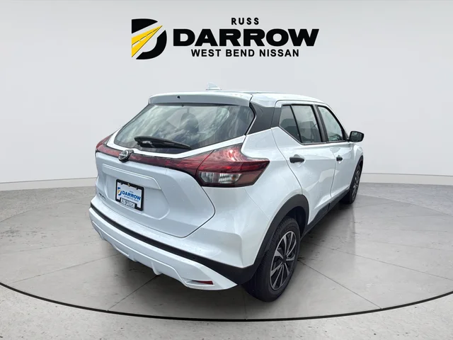 Certified Used 2024 White Nissan S image 5