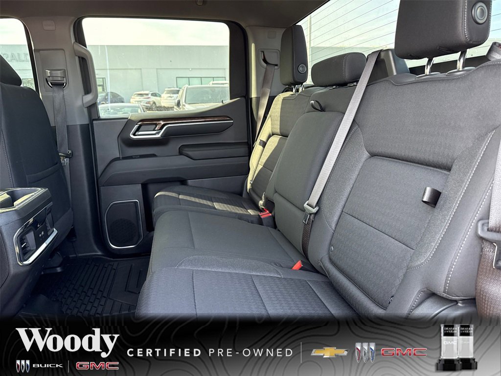 2023 GMC SIERRA - Image 30