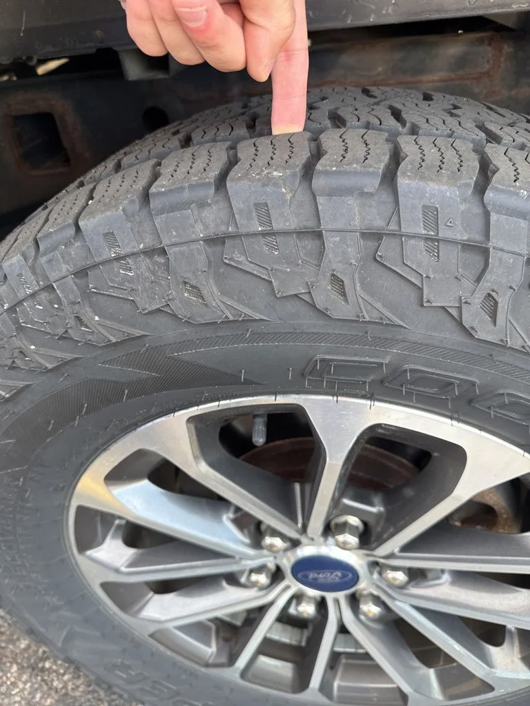 Used 2018 Shadow Black Ford XLT image 8