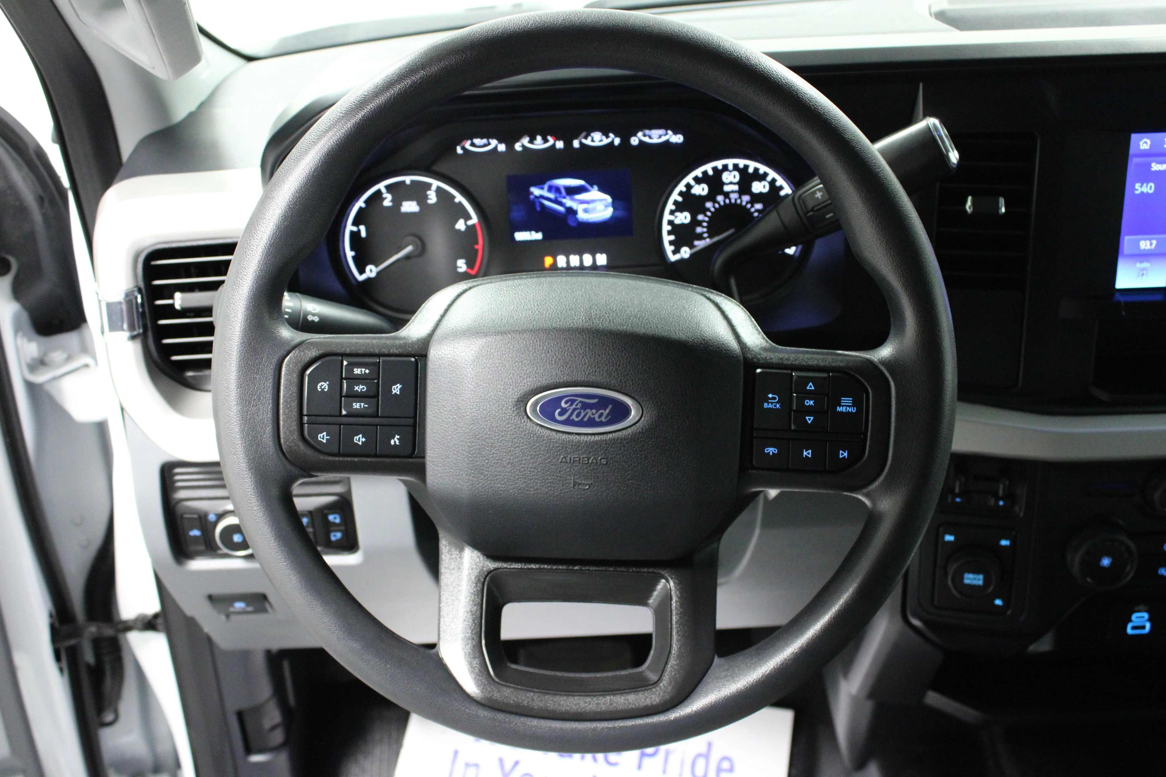 Used 2026 Oxford White Ford XLT image 17