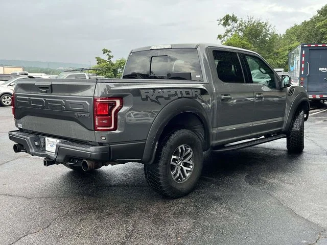 Used 2018  Ford Raptor image 3