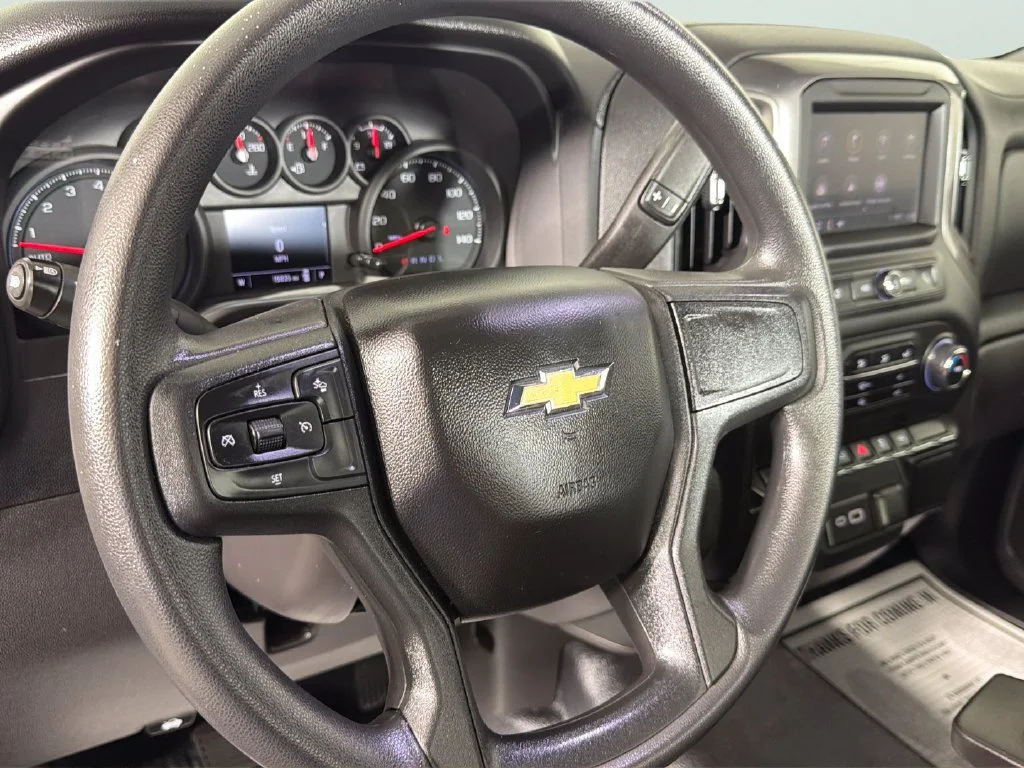 Used 2025 Summit White Chevrolet WT image 23