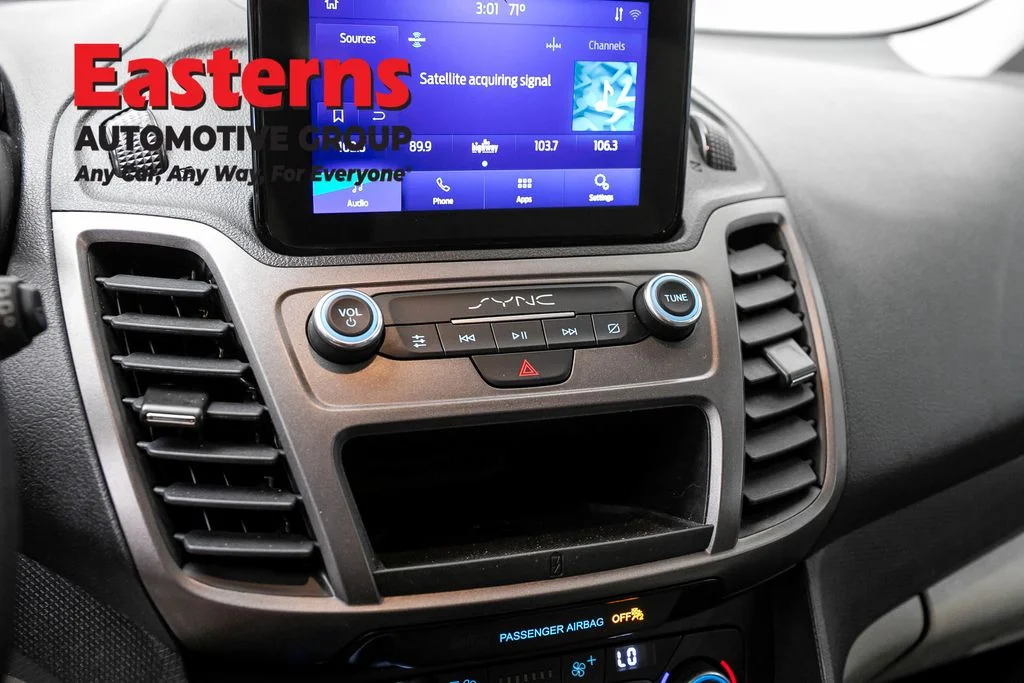 Used 2022 Silver Ford XLT image 19