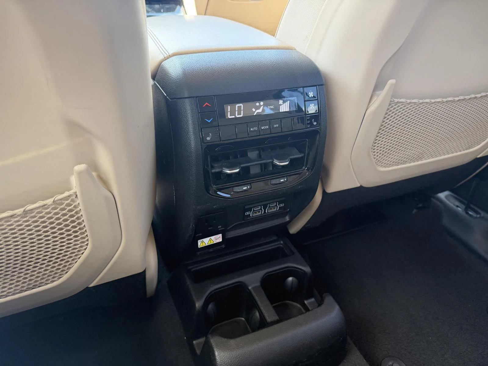 Used 2021 Bright White Clearcoat Jeep Limited image 9