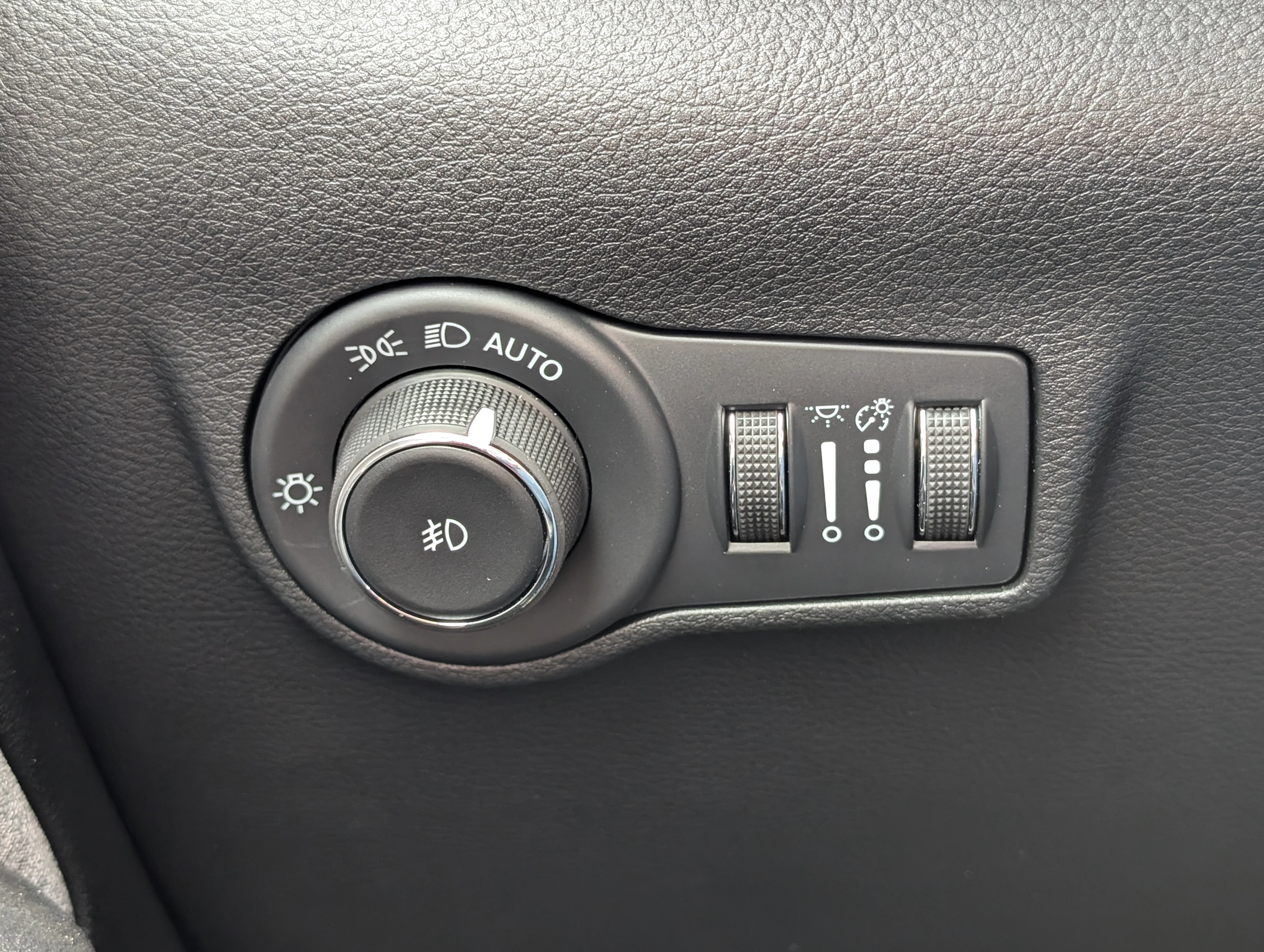 New 2026 Bright White Jeep North image 28