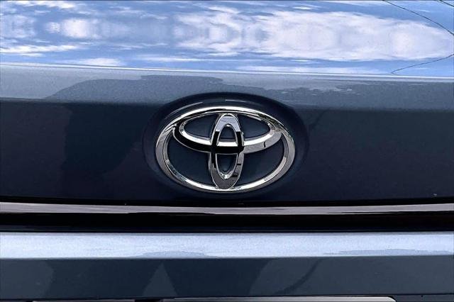 Certified Used 2022 CELESTITE GRAY ME. Toyota  image 31