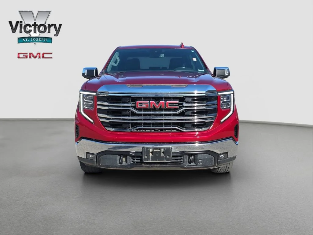 Used 2024 GMC Sierra 1500 SLT with VIN 3GTUUDE82RG137686 for sale in Kansas City