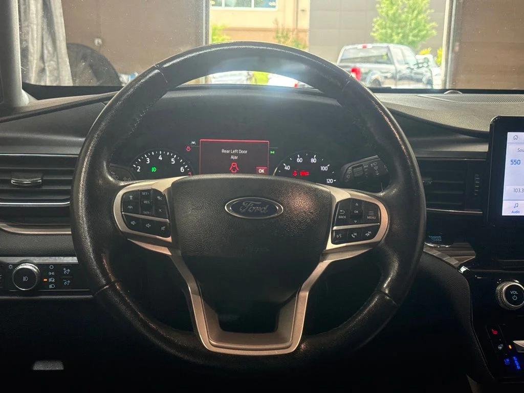 Used 2022 Agate Black Metallic Ford Limited image 16