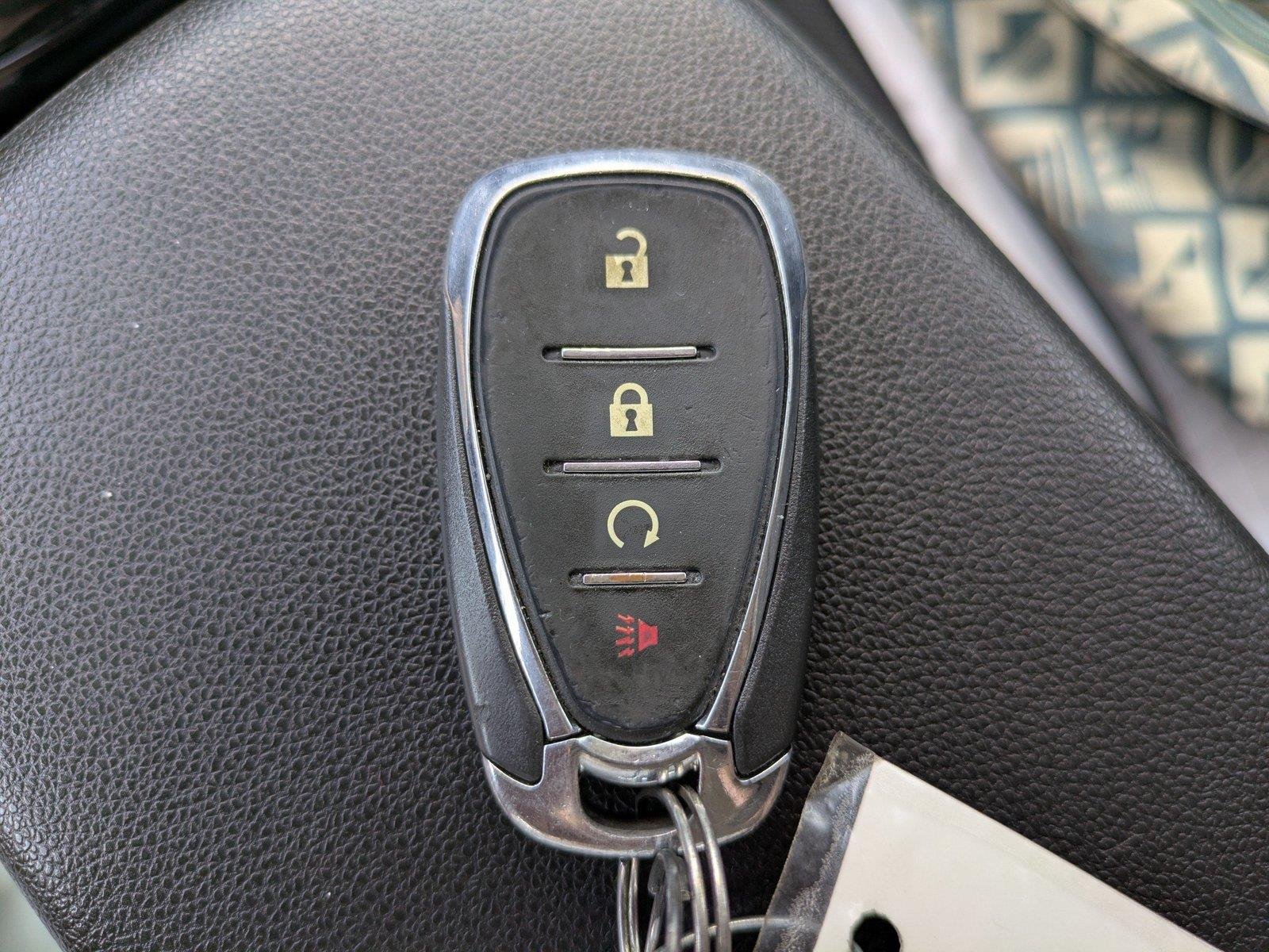 Used 2025 Sterling Gray Metallic Chevrolet ACTIV image 28