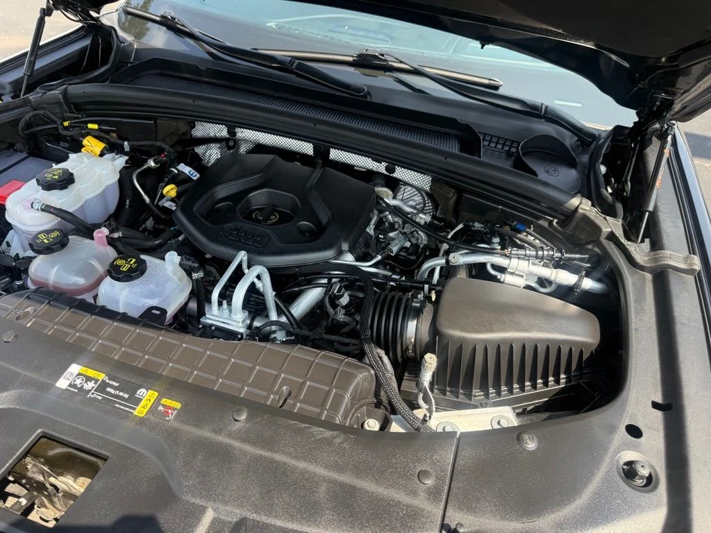 Certified Used 2023 Black Jeep Summit 4xe image 66