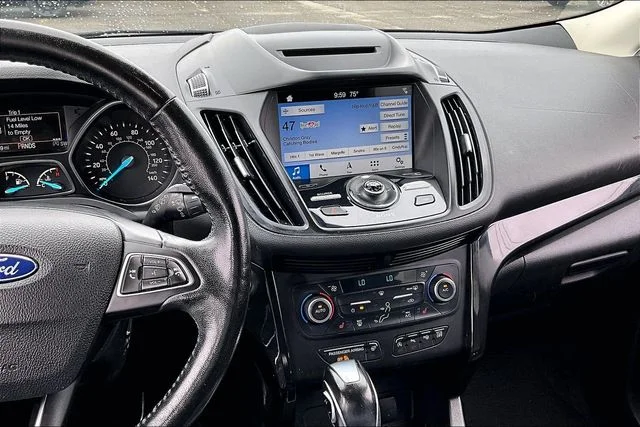 Used 2018 Gray Ford Titanium image 9