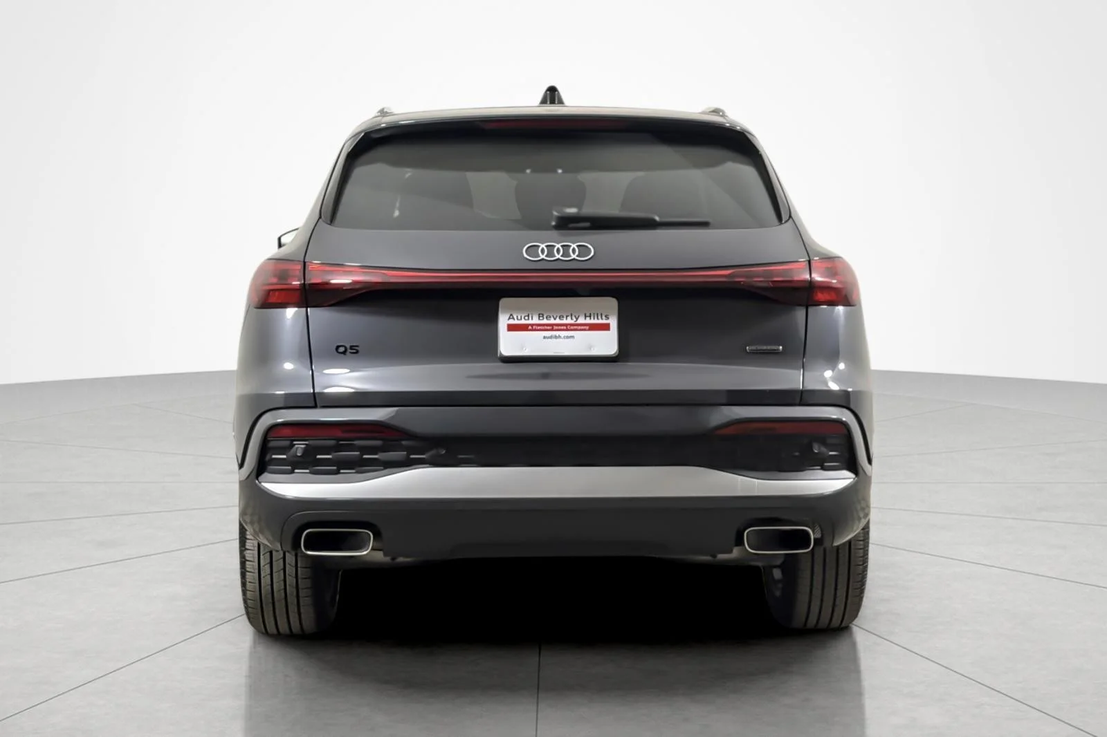 Used 2025 Tambora Gray Metallic Audi Premium Plus 2.0 TFSI quattro image 4