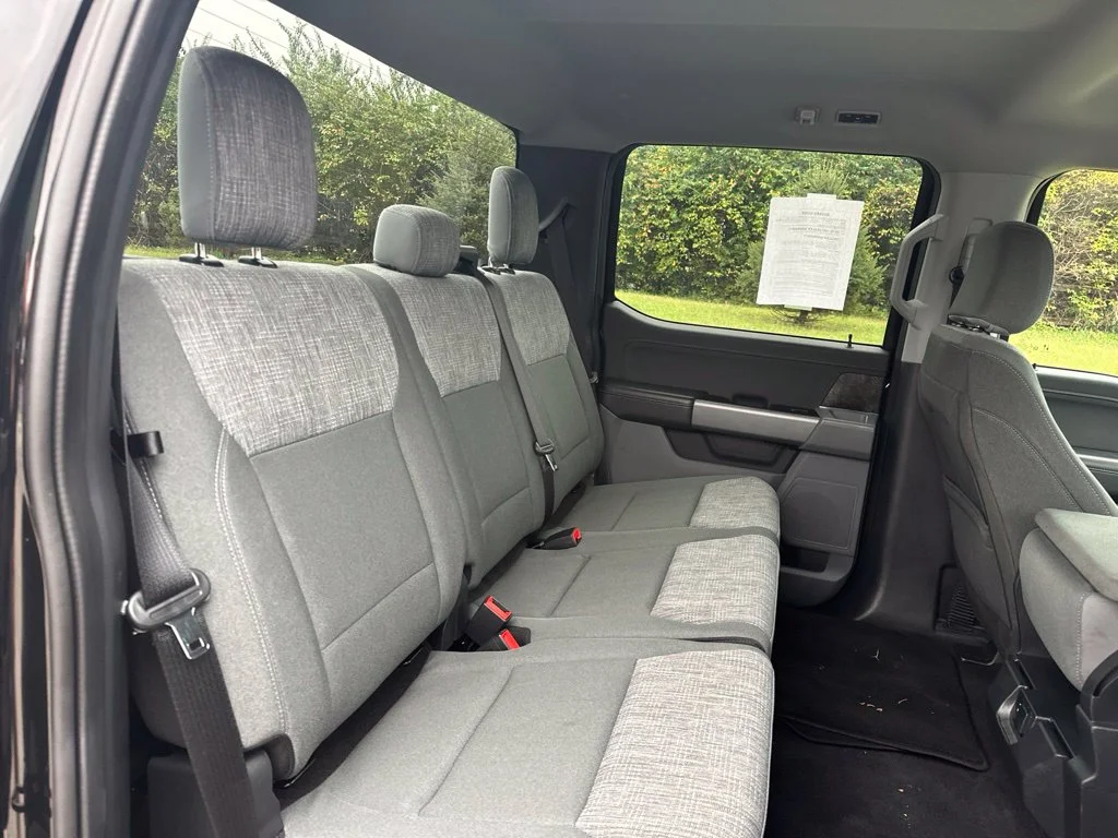 Used 2023 Black Metallic Ford XLT image 21