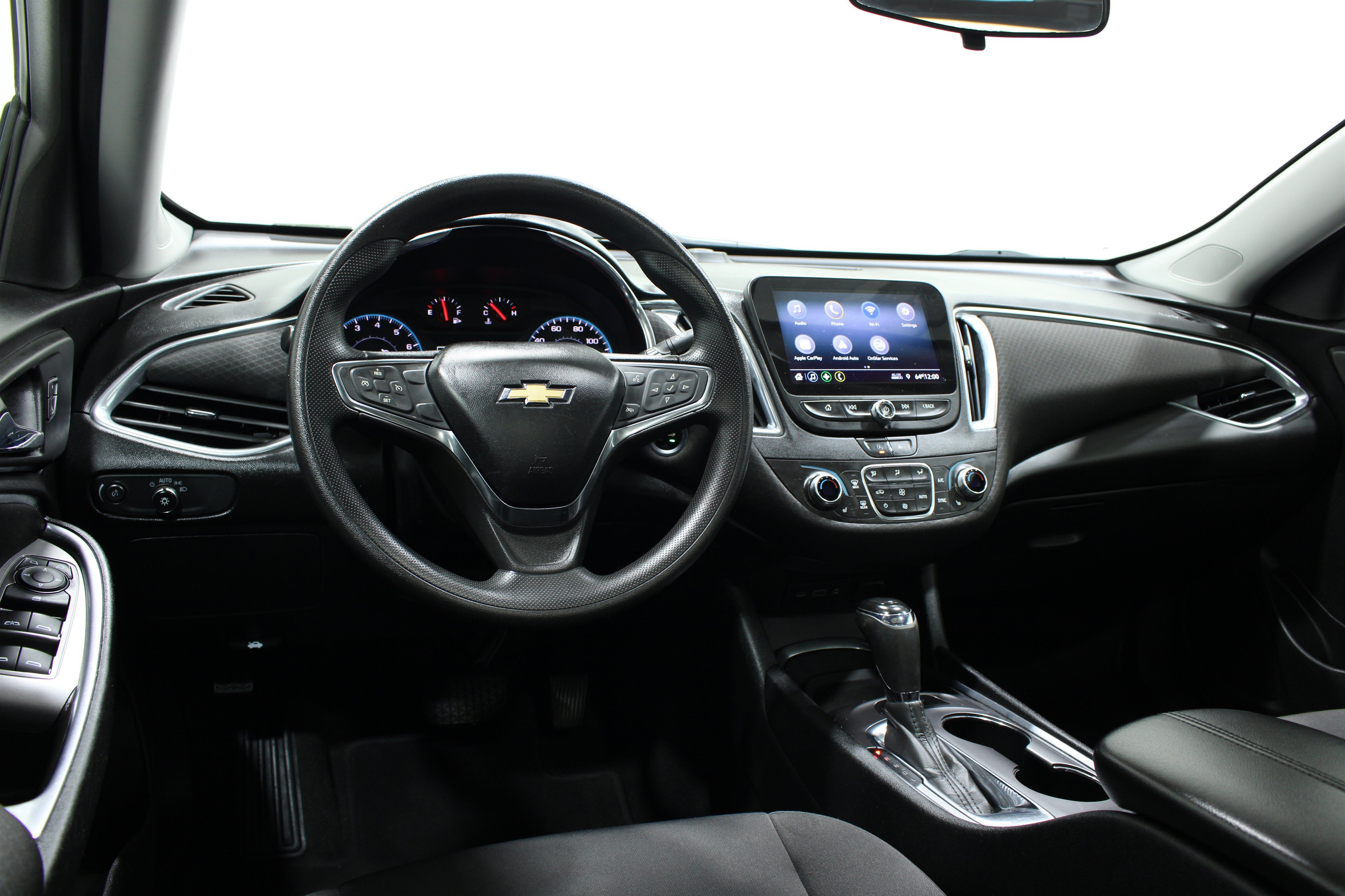 Used 2020 Shadow Gray Metallic Chevrolet LT image 2