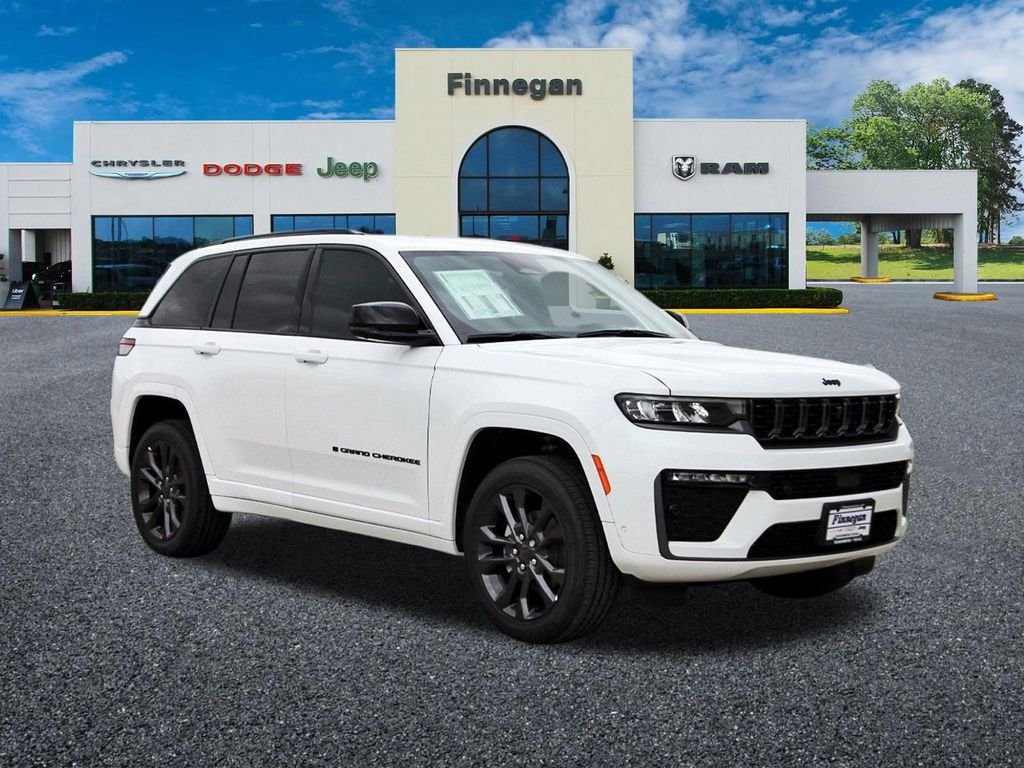 New 2026 Bright White Clear-Coat Exterior Paint Jeep Limited Reserve image 1