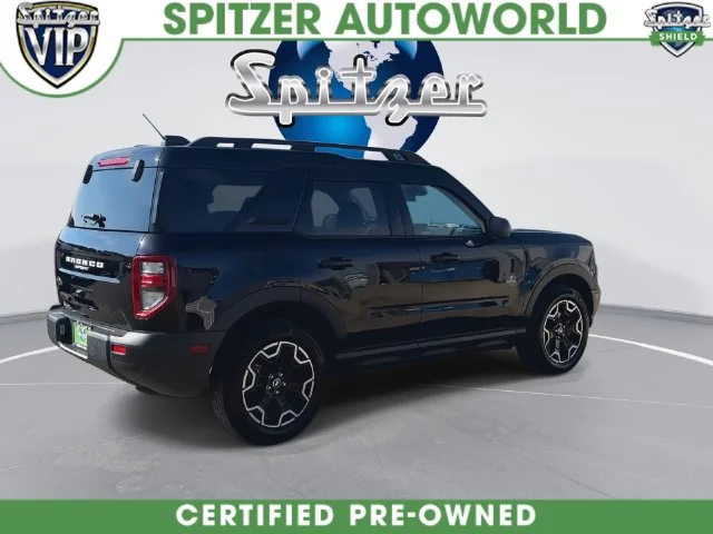Used 2025 Black Ford Outer Banks image 15