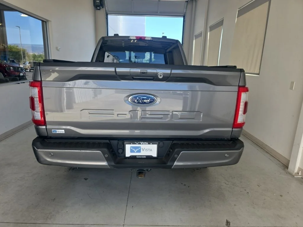 Used 2022 Gray Metallic Ford Lariat image 7