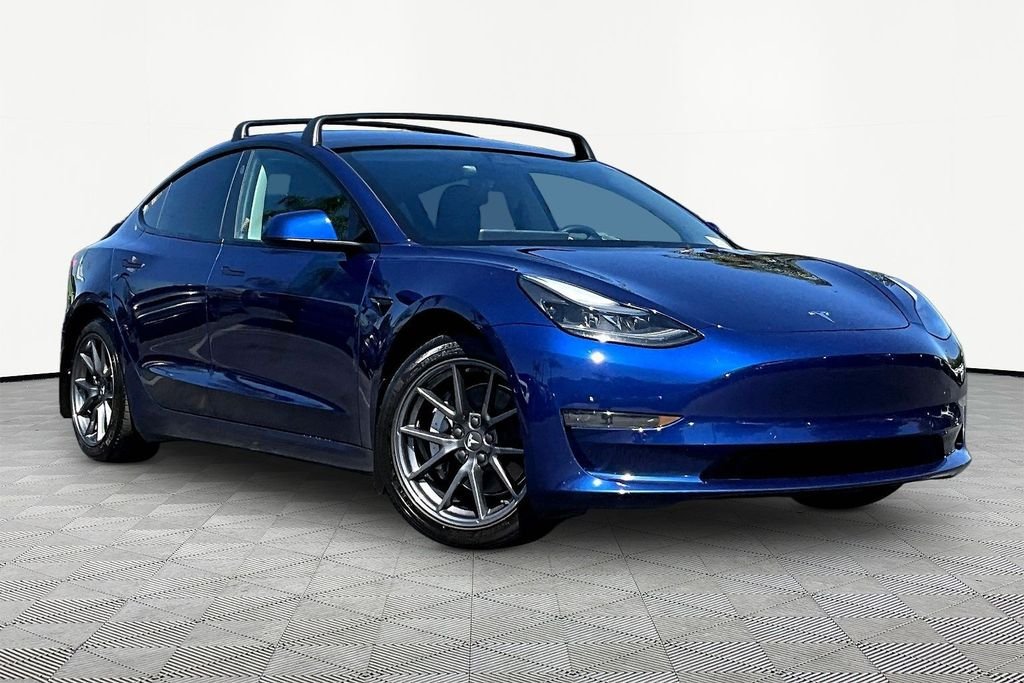 2022 Tesla Model 3 Long Range