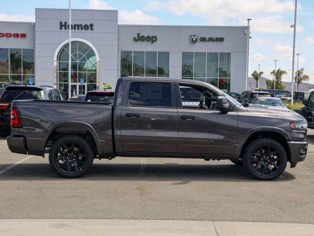 New 2026 Granite Crystal Metallic Clear-Coat Exterior Paint RAM Laramie Night Edition image 2