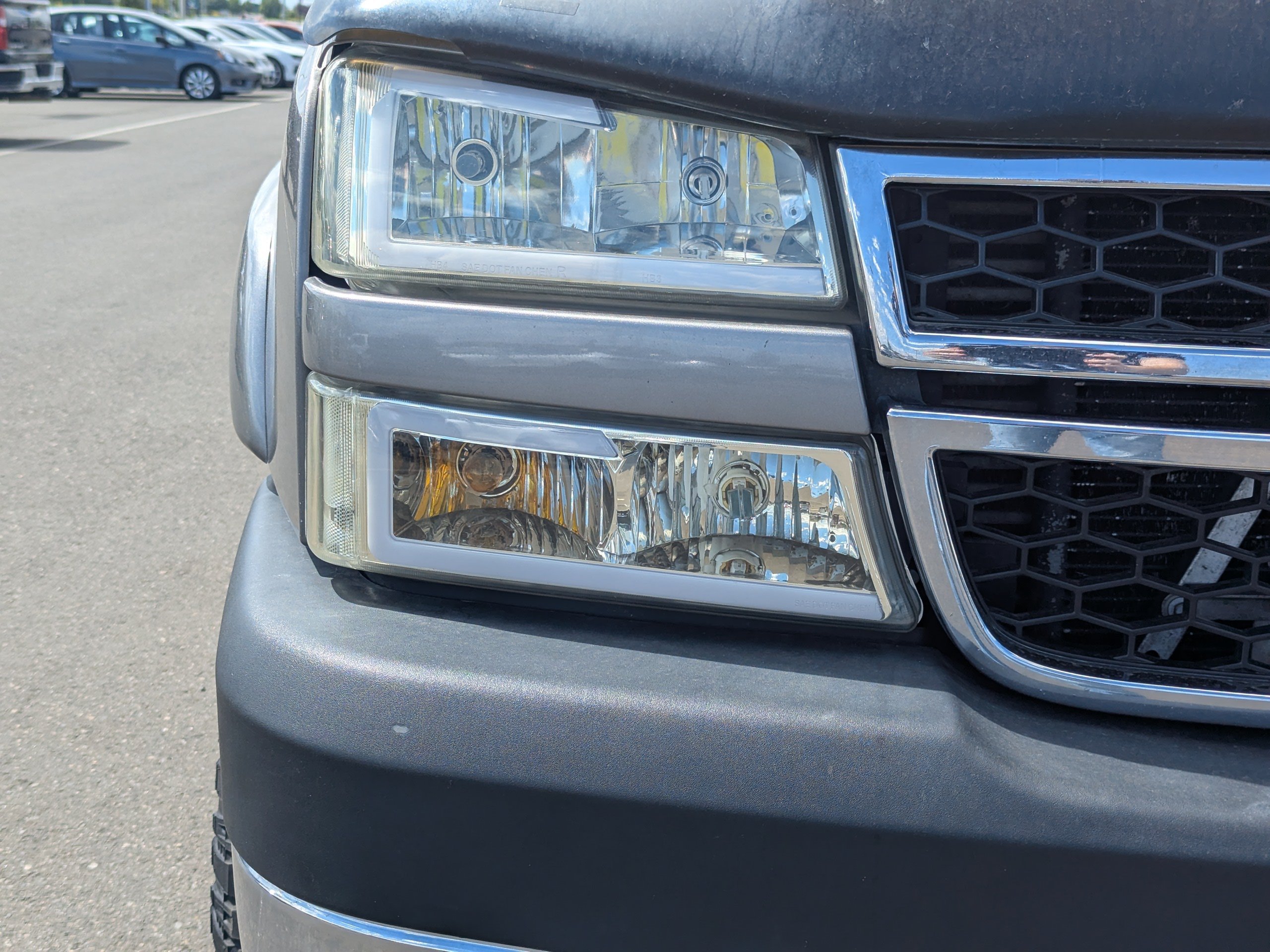 Used 2007 Graystone Metallic Chevrolet SRW LT3 image 36