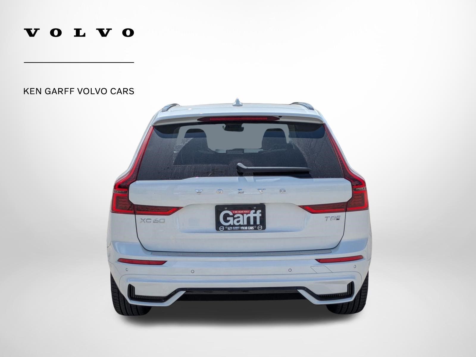 New 2026 Crystal White Volvo Ultra image 4
