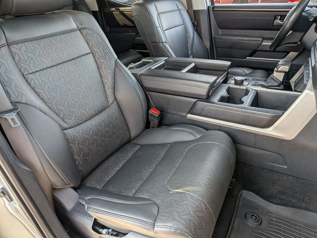 Used 2024 Silver Toyota SR5 image 22