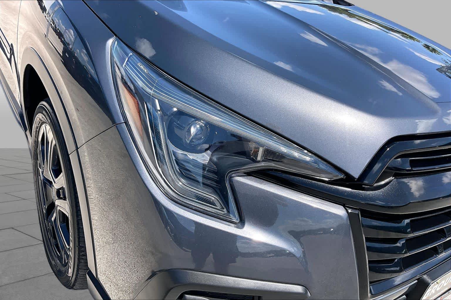 Used 2023 Magnetite Gray Metallic Subaru Onyx Edition Limited image 28
