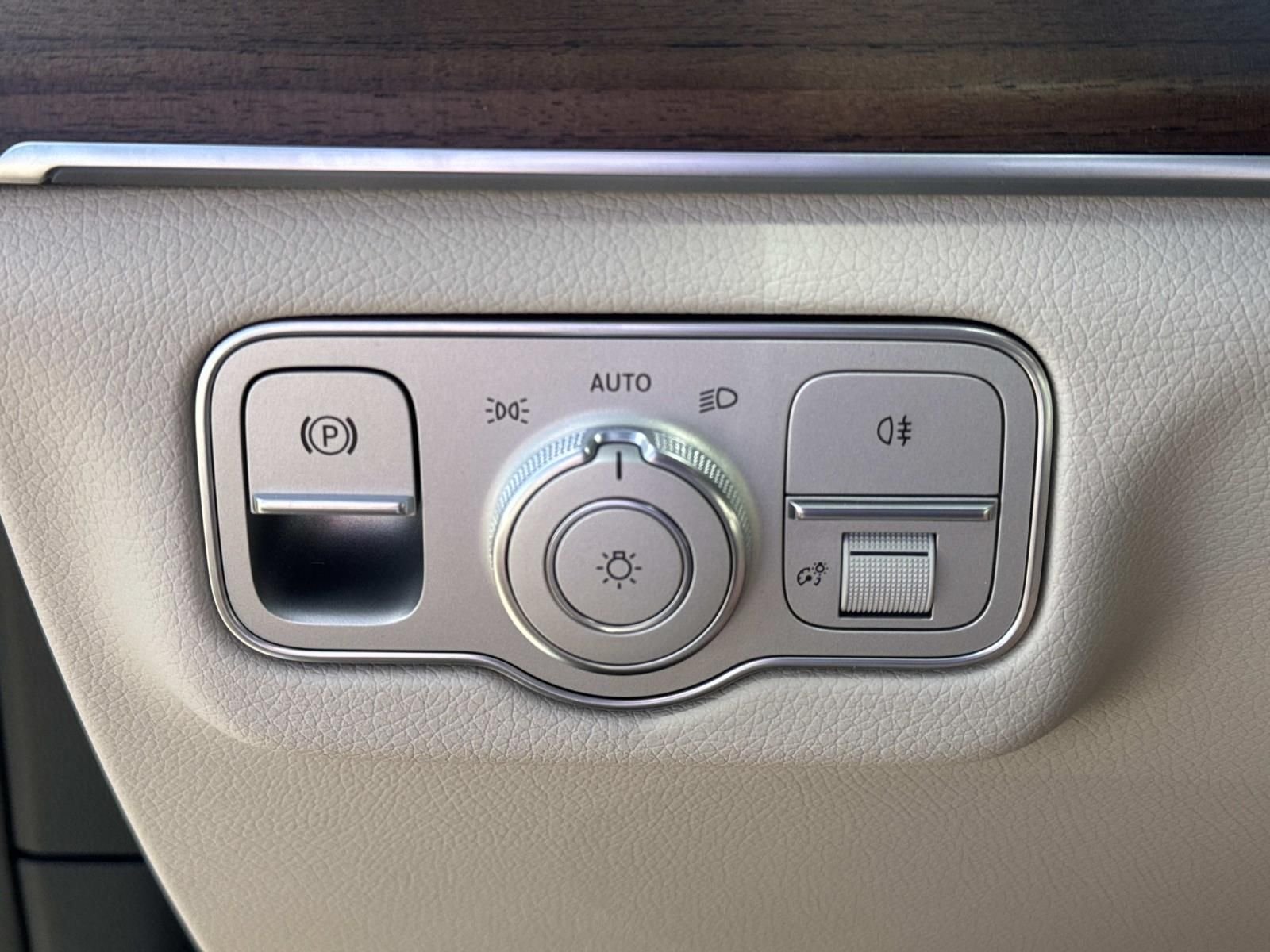 2026 Mercedes-Benz GLE GLE350 - Photo 14