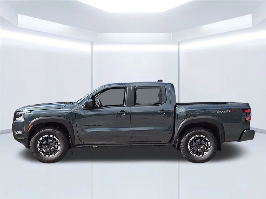 New 2027  Nissan PRO-X image 2