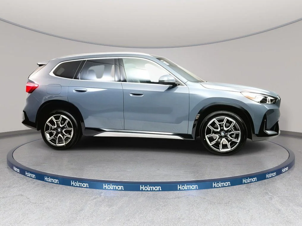 Used 2026 Storm Bay Metallic BMW xDrive28i image 6