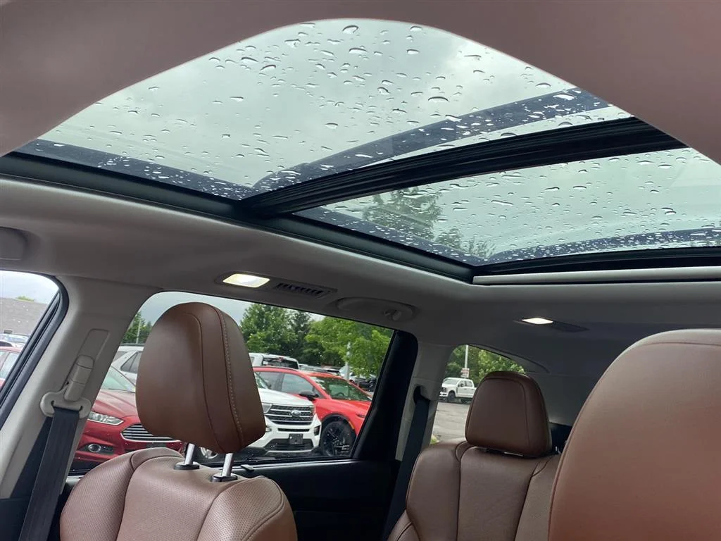 Used 2020 Magnetite Gray Metallic Subaru Touring image 3