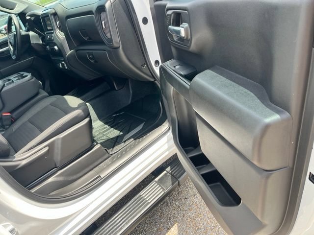 Used 2025 Summit White Chevrolet Custom image 20