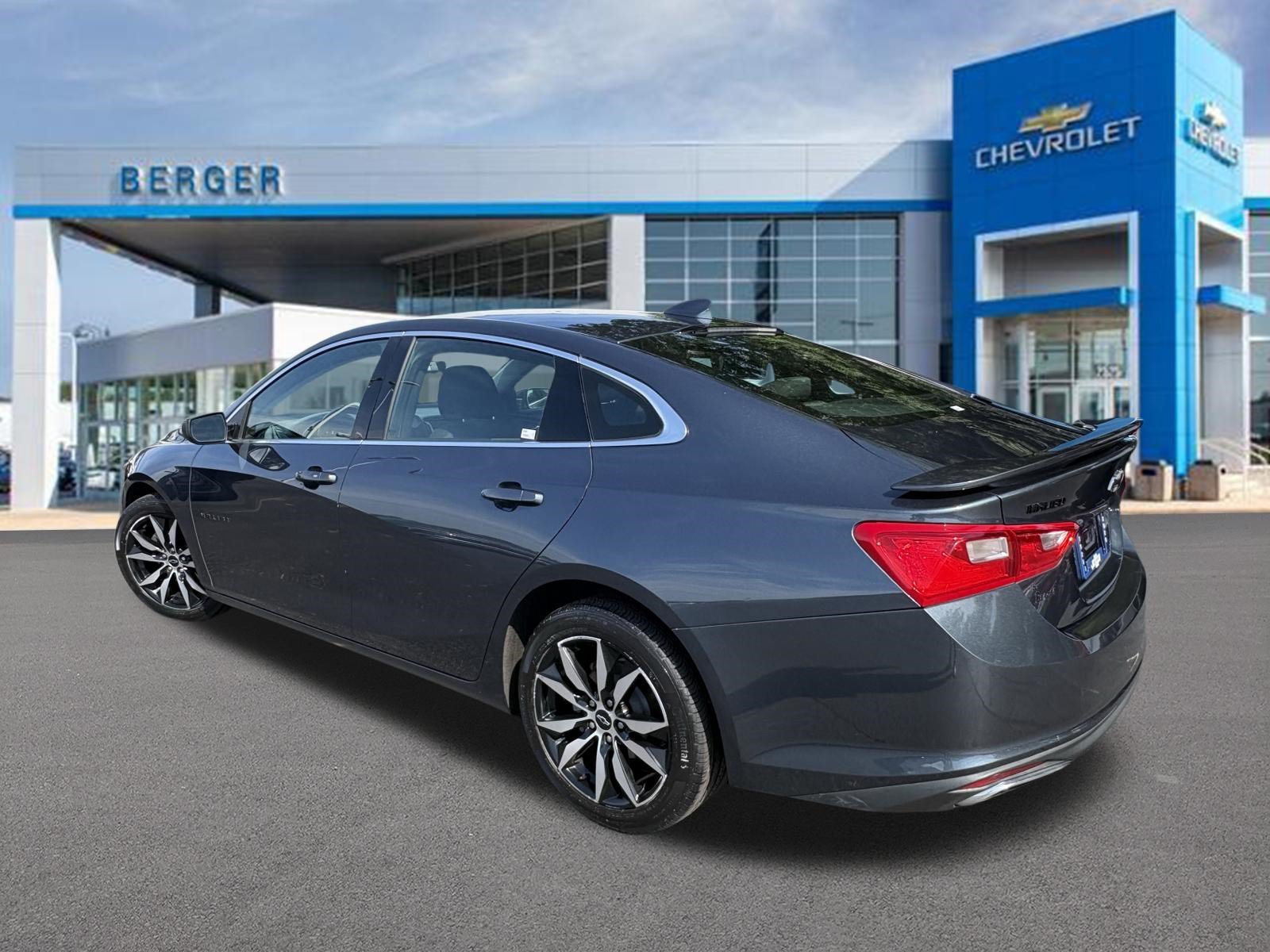Used 2020 SHADOW GRAY METALLIC Chevrolet RS image 4