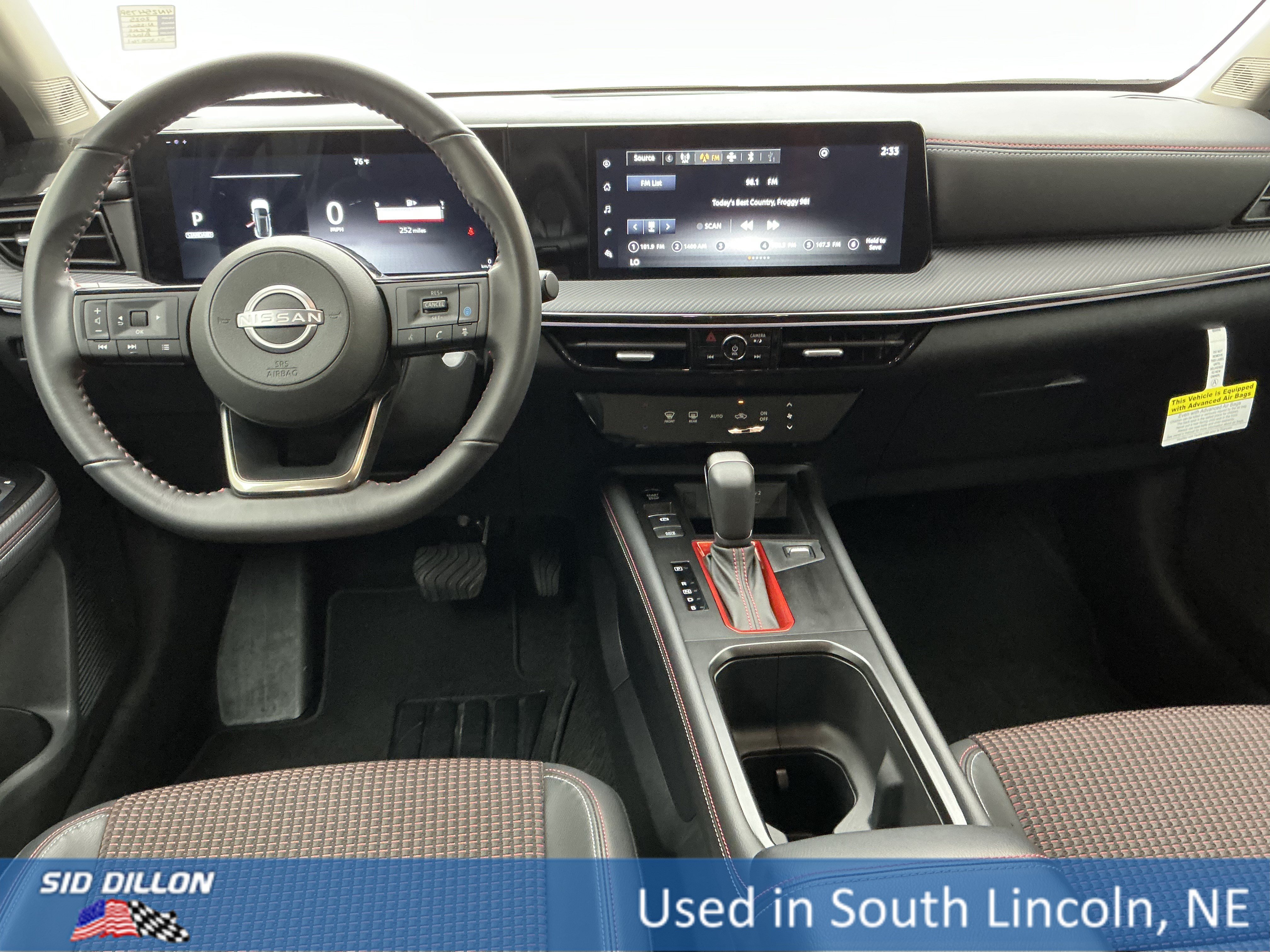Used 2025 Super Black Nissan SR image 19