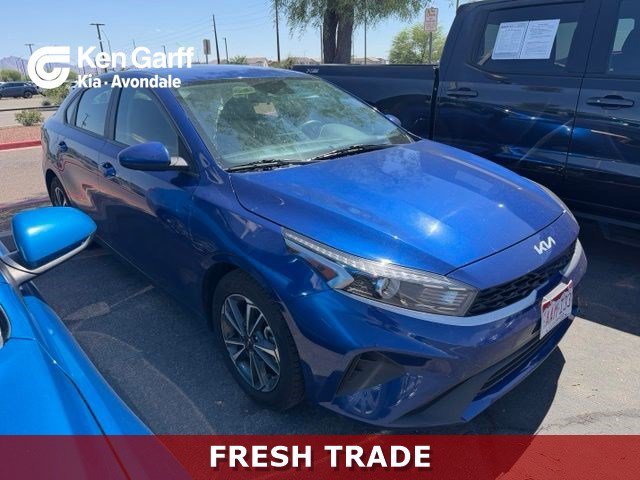 Used 2024 Deep Sea Blue Kia LXS image 1