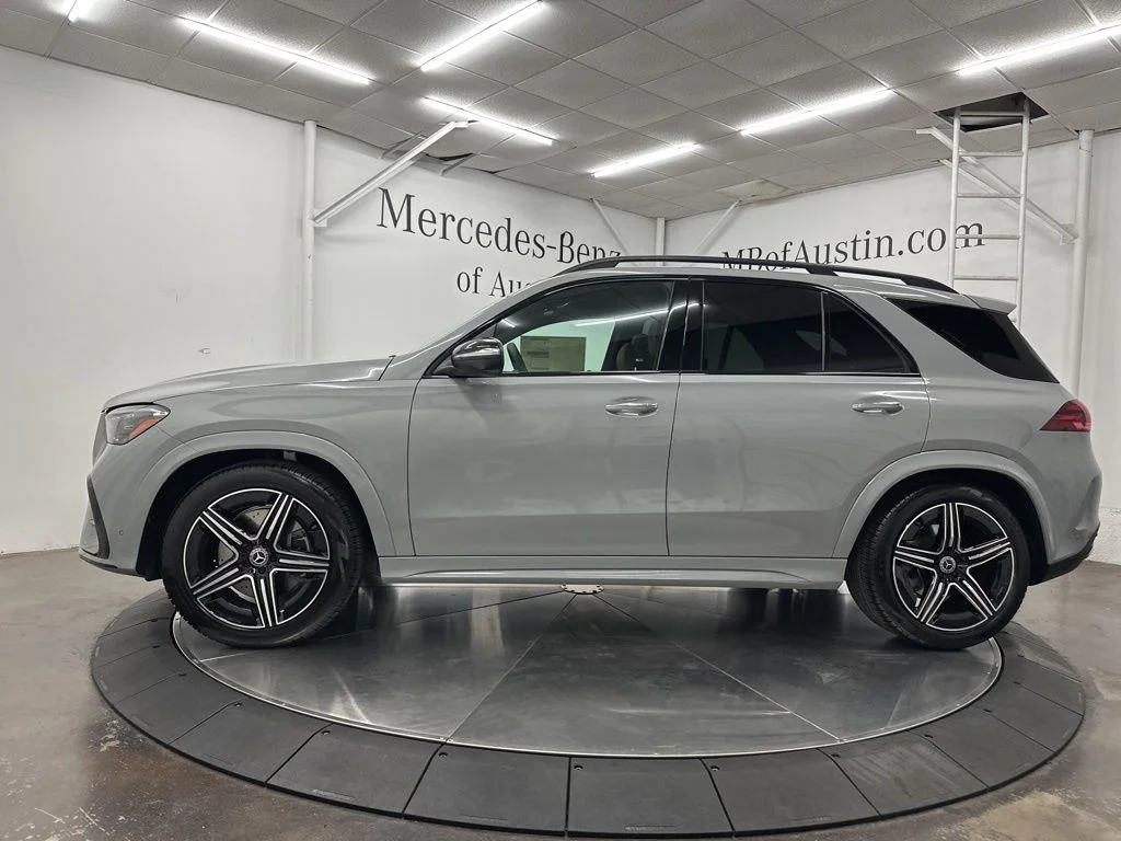 New 2026 White Mercedes-Benz GLE 580 image 4