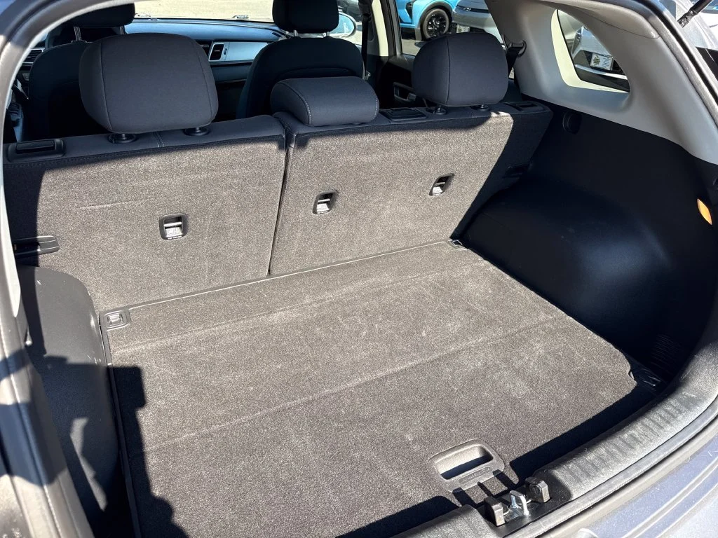 Used 2018 Gray Kia LX image 22